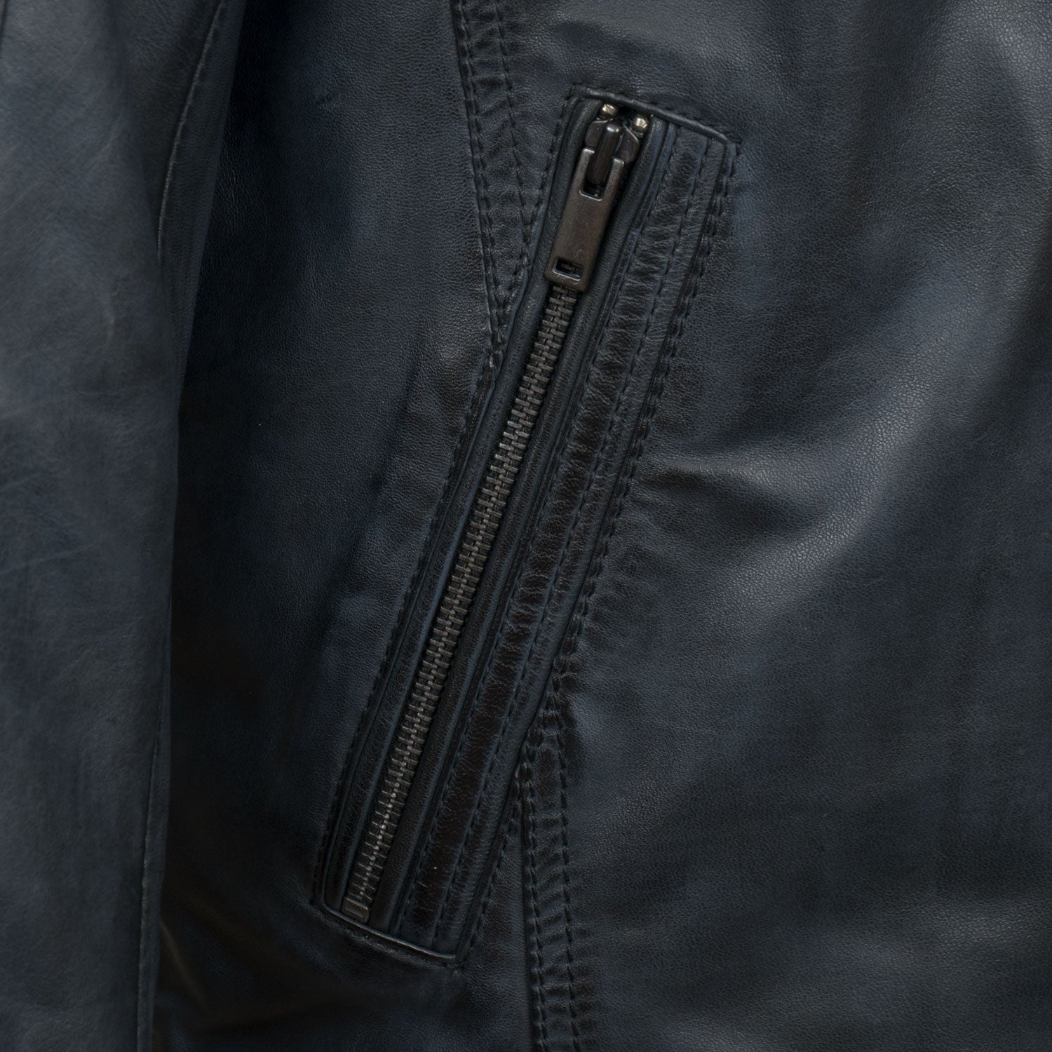 Mac: Men's Blue Leather Jacket